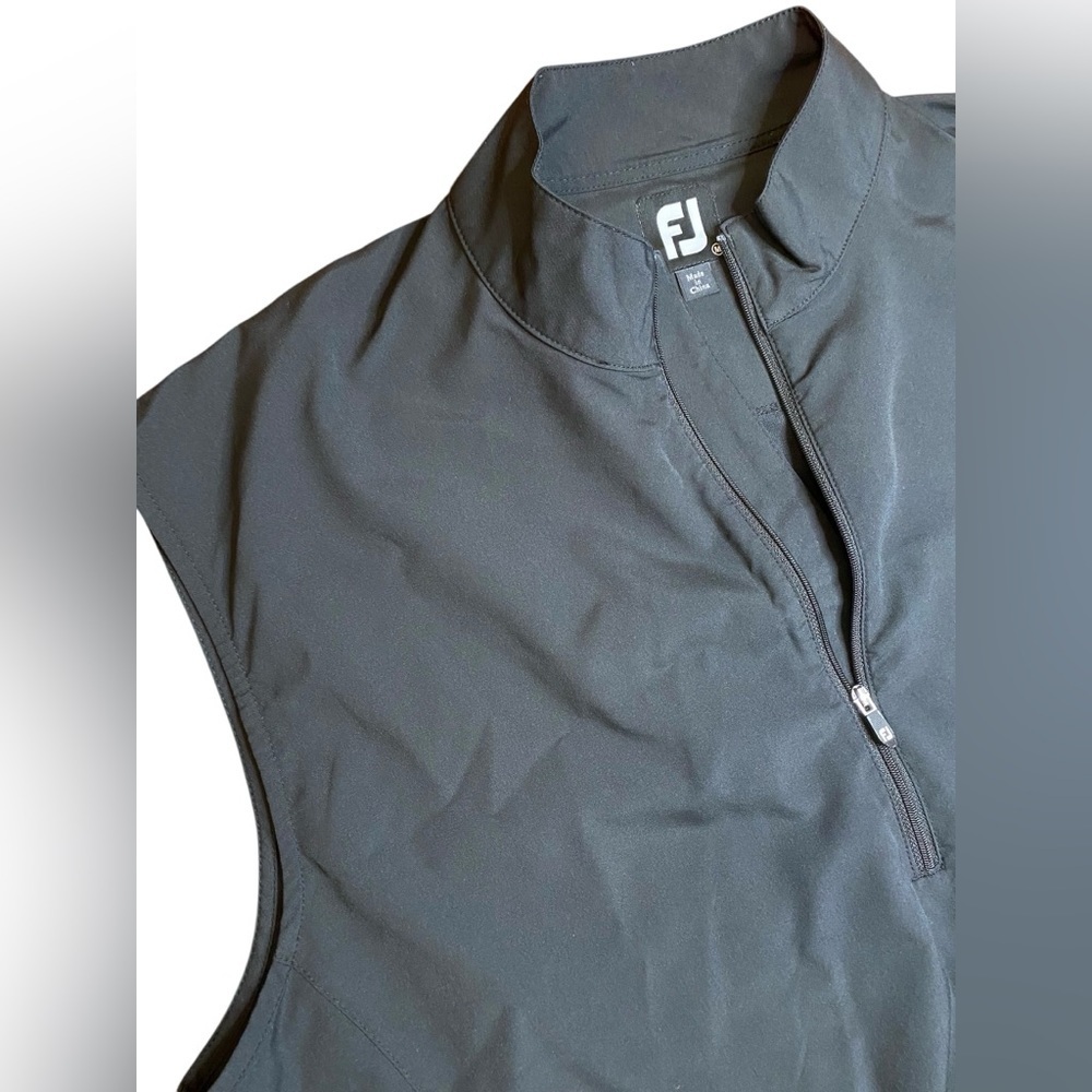 FootJoy Windshirt Vest Half Zip Men’s M Black Golf Elastic Athleisure Sports Dad